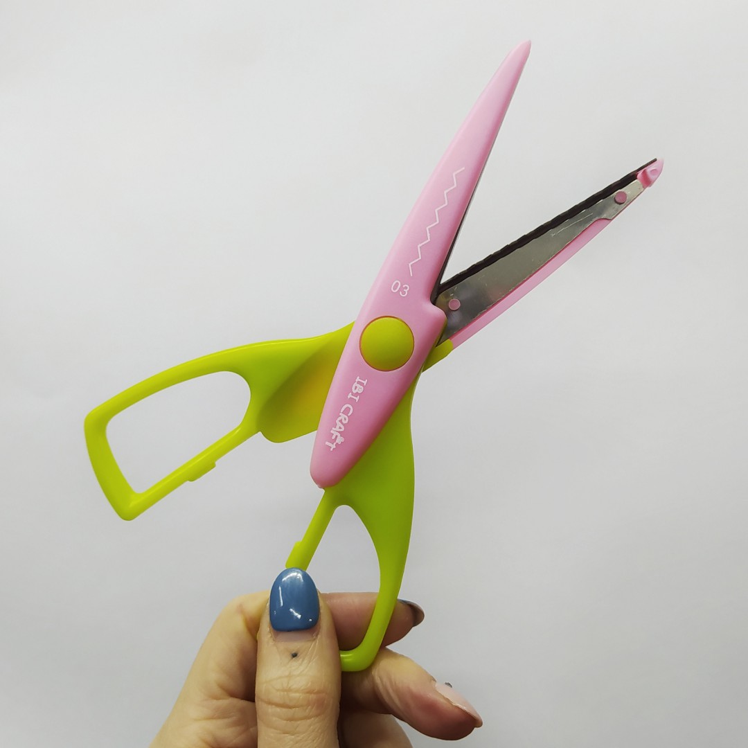 tijera-con-formas-03-ibi-craft-
